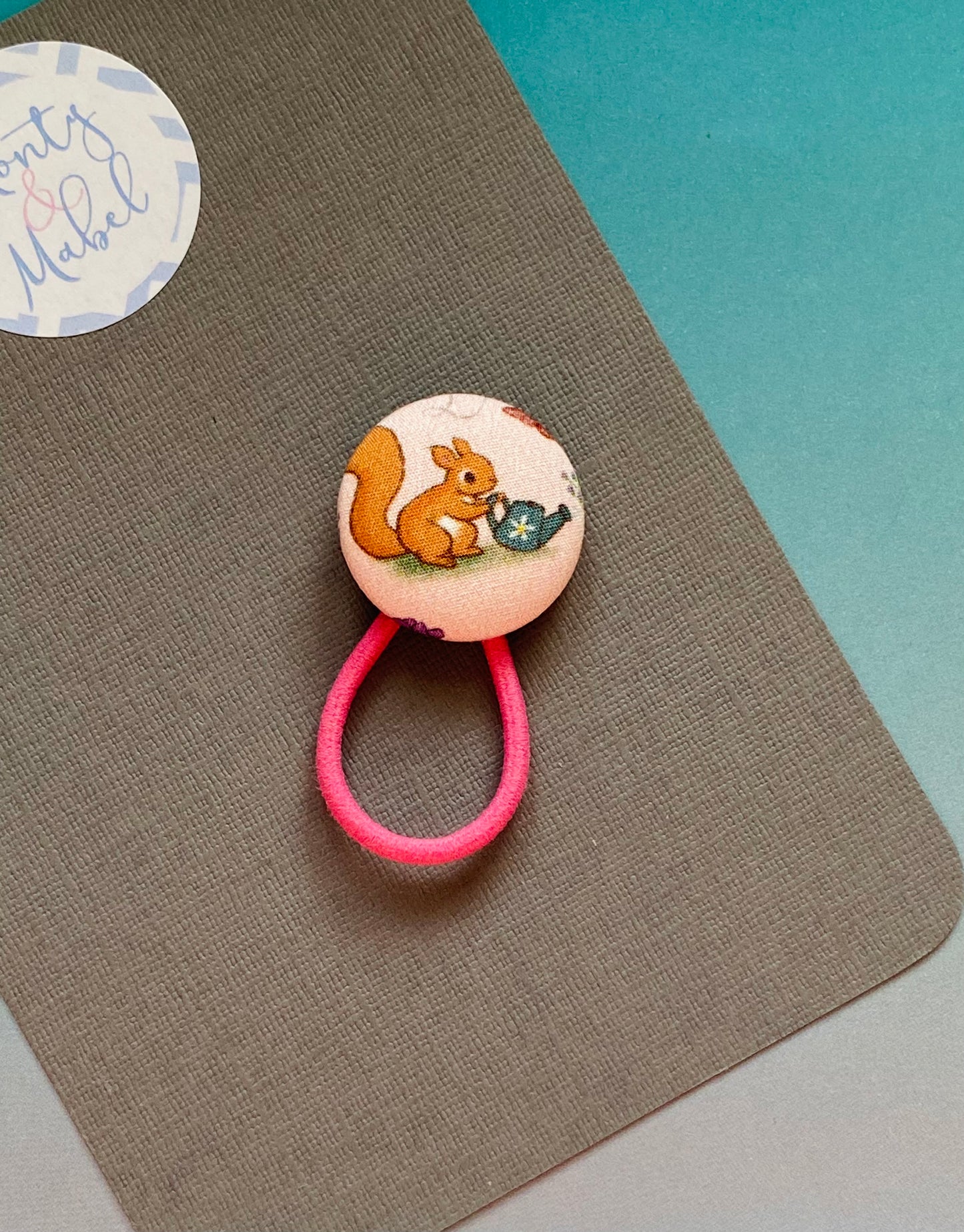 Belle & Boo Spring Garden Squirrel (Small Bobbles only)