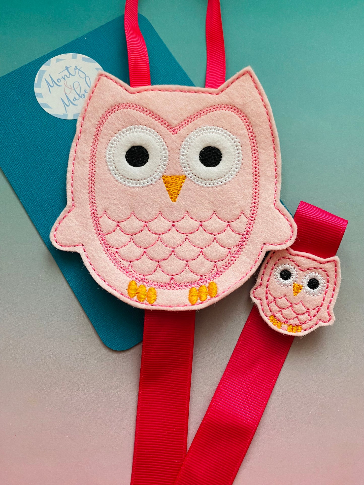 Sale: Owl Holder (1 Hanging Ribbon)