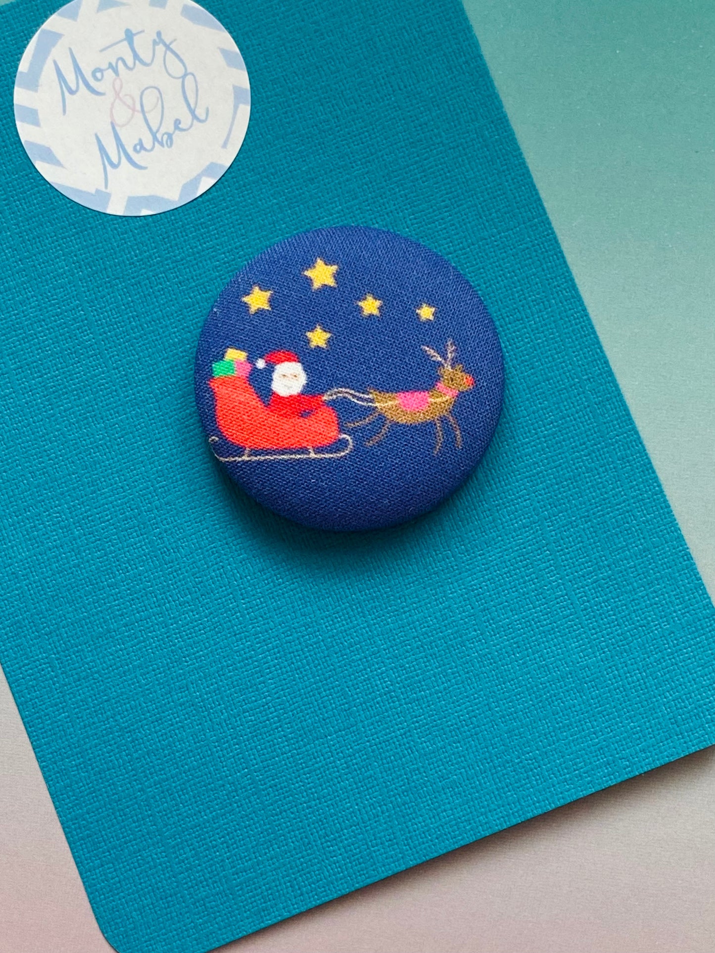 Sale: Santa & Sleigh Large Bobble (Single)