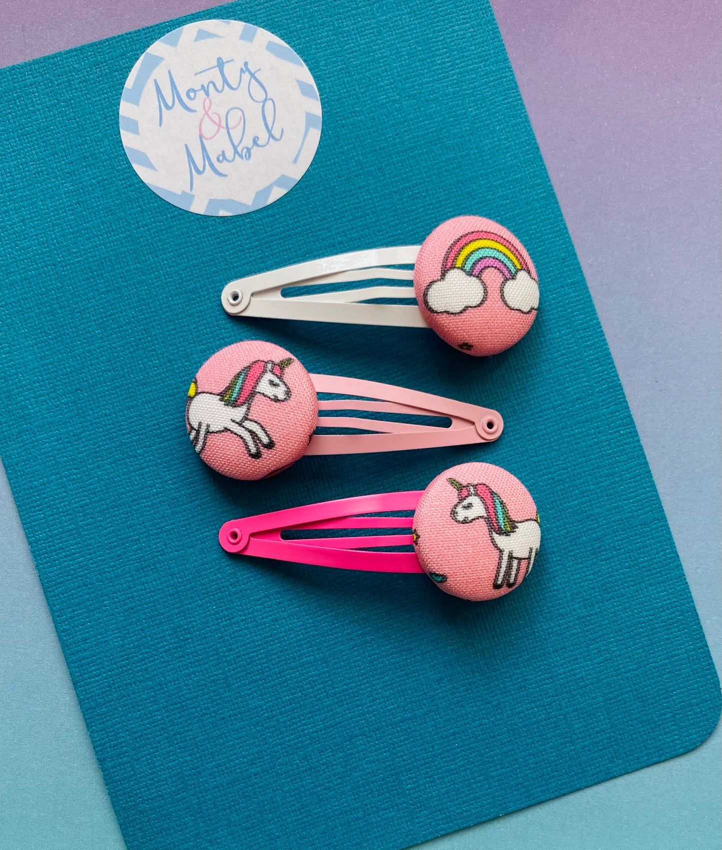 Pink Unicorns & Rainbows