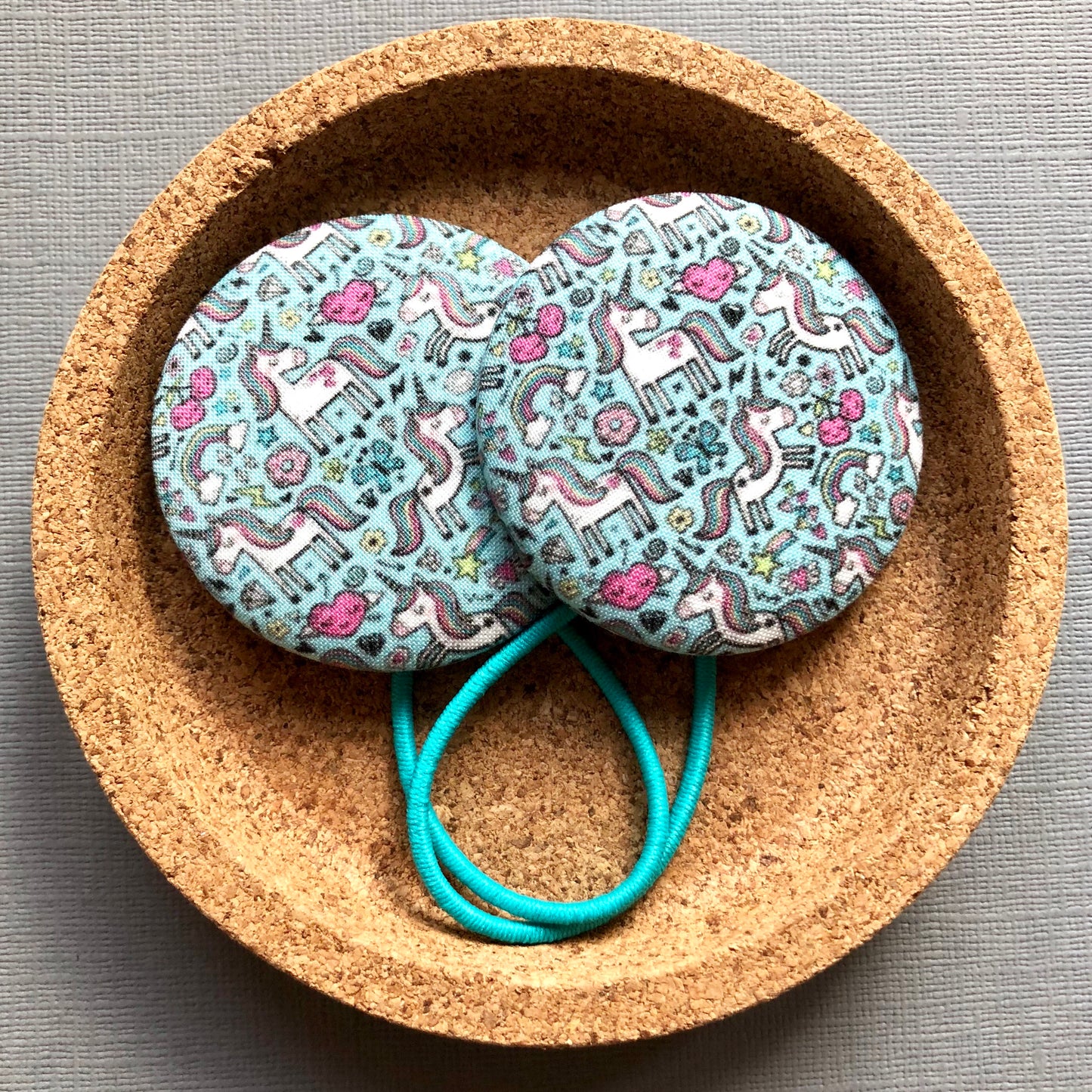 Turquoise Unicorns & Hearts