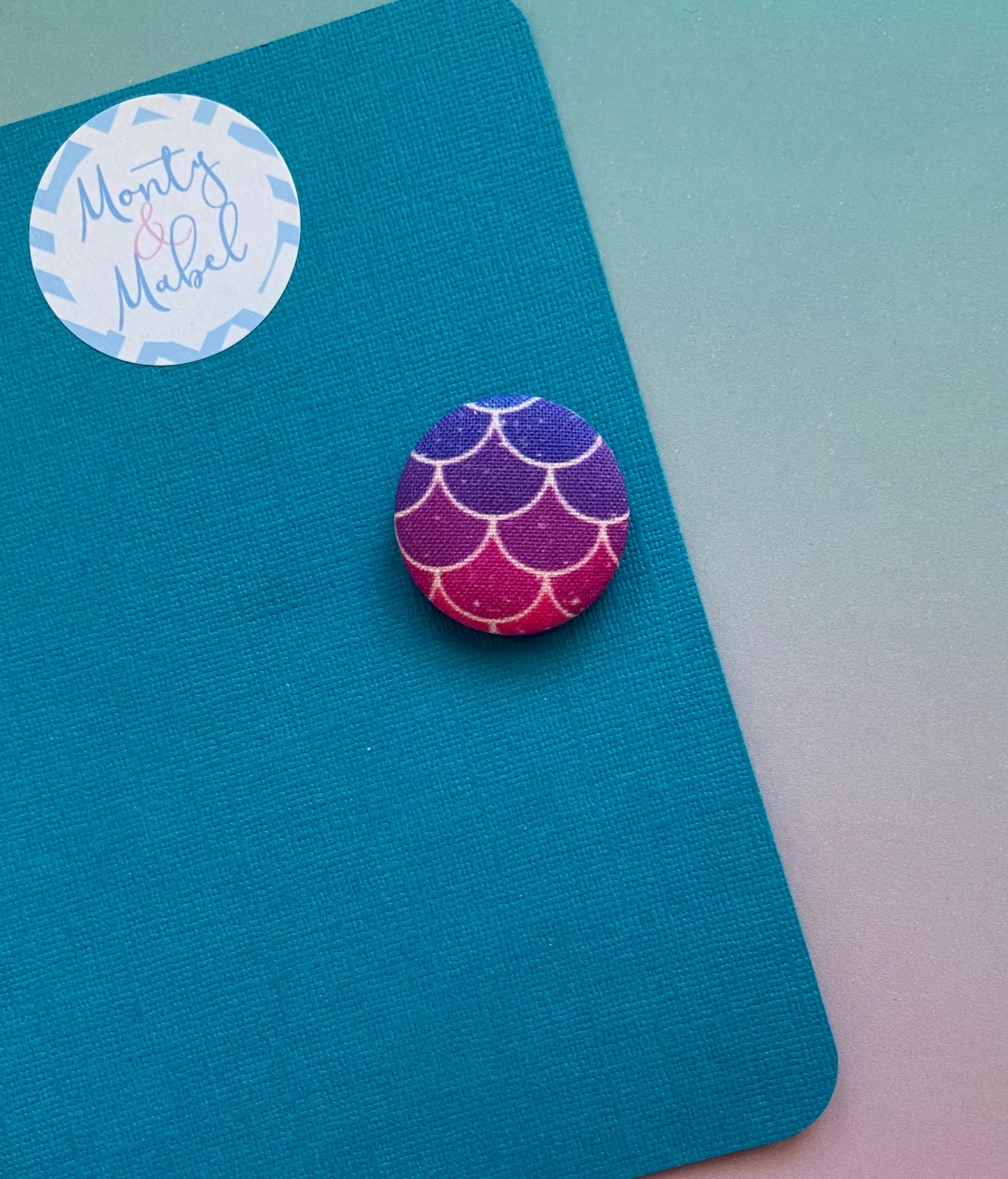 Sale: Rainbow Mermaid Scales Small Bobble (Single)