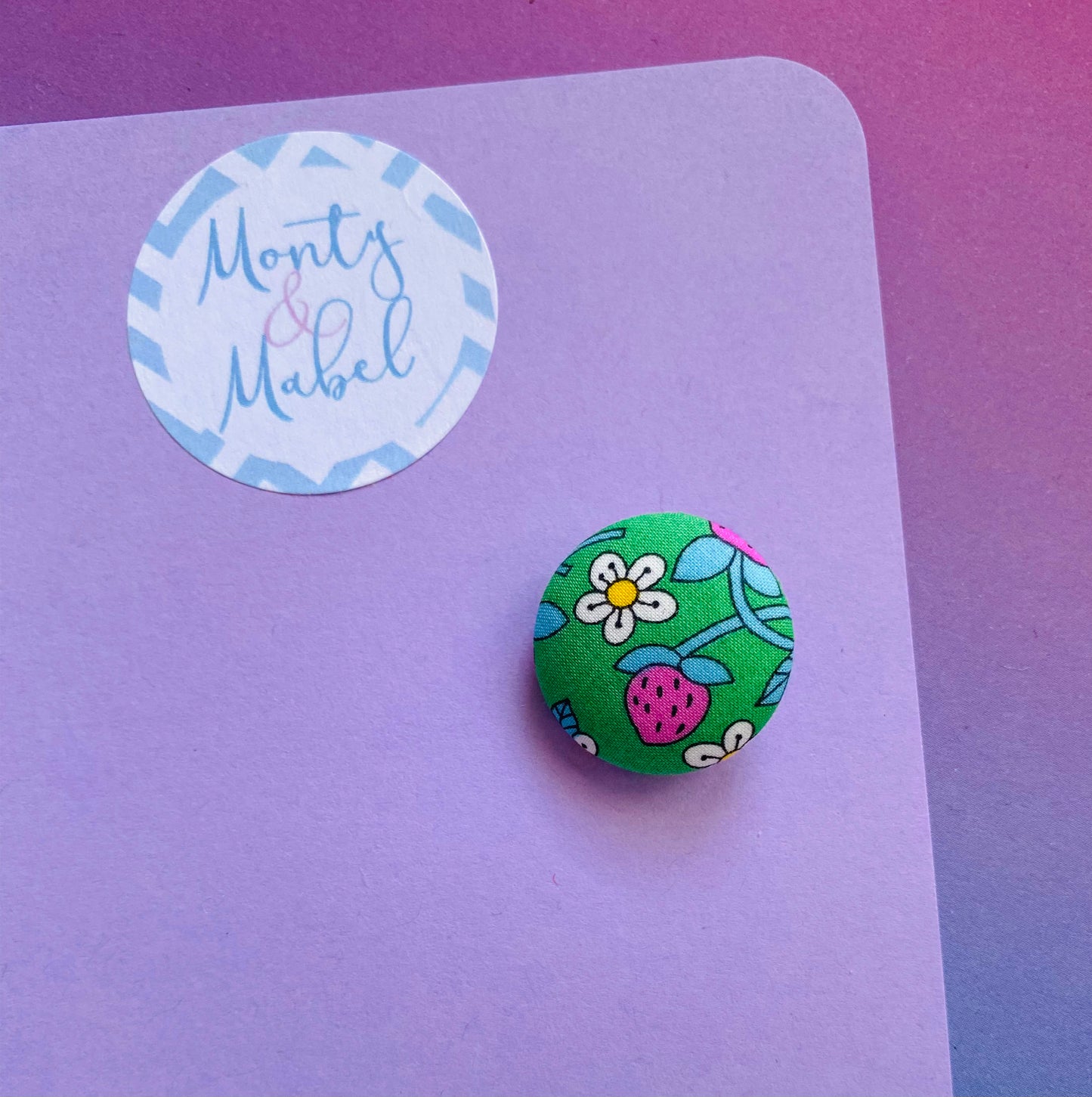 Sale: Liberty Green Strawberries Tiny Bobble (Single)