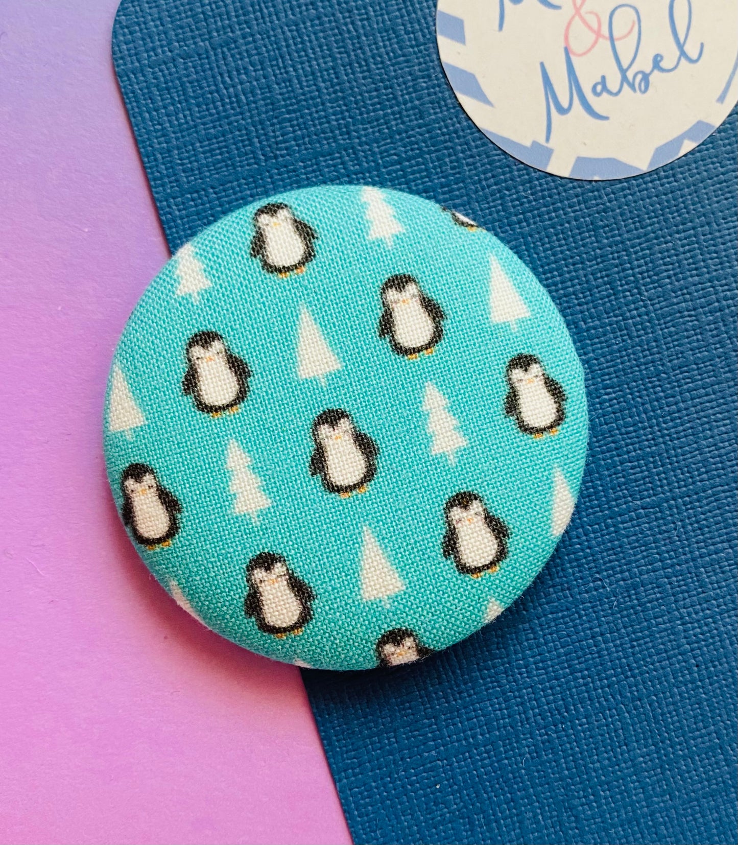Sale: Little Penguins Large Bobble (Single)