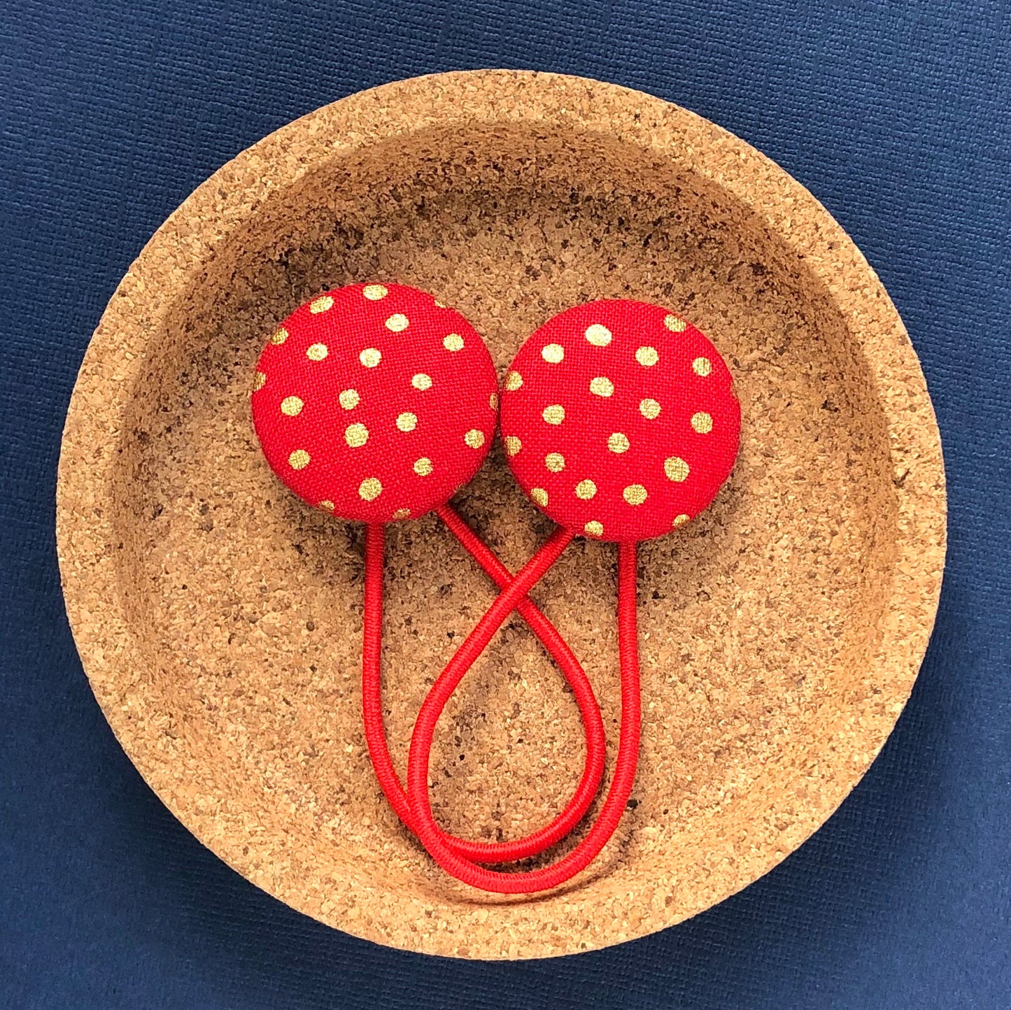 Red & Gold Polka Dot (Makower)