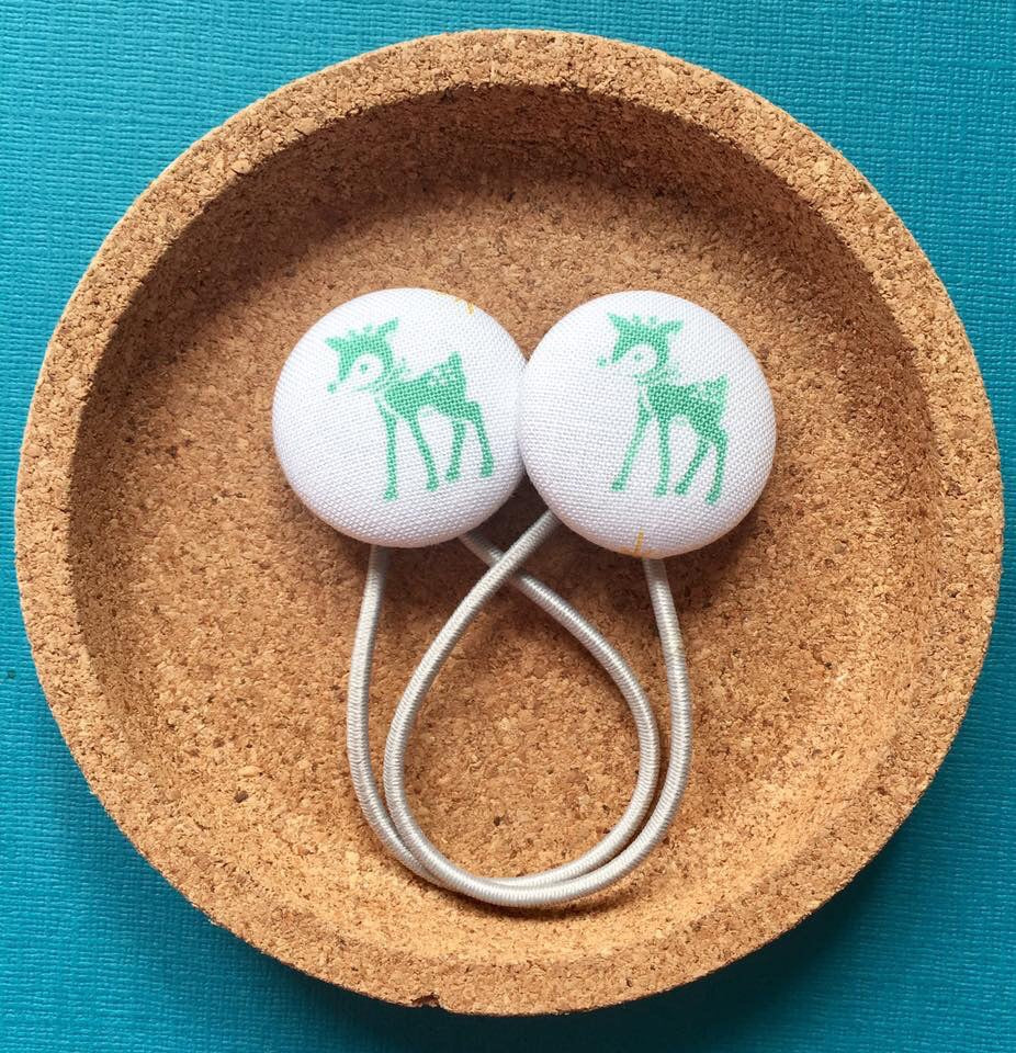 Christmas Deer (White)
