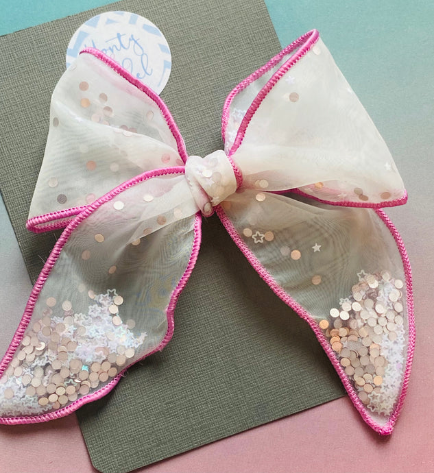 Sale: Lilac Large Celebration Bow Filled With Glitter