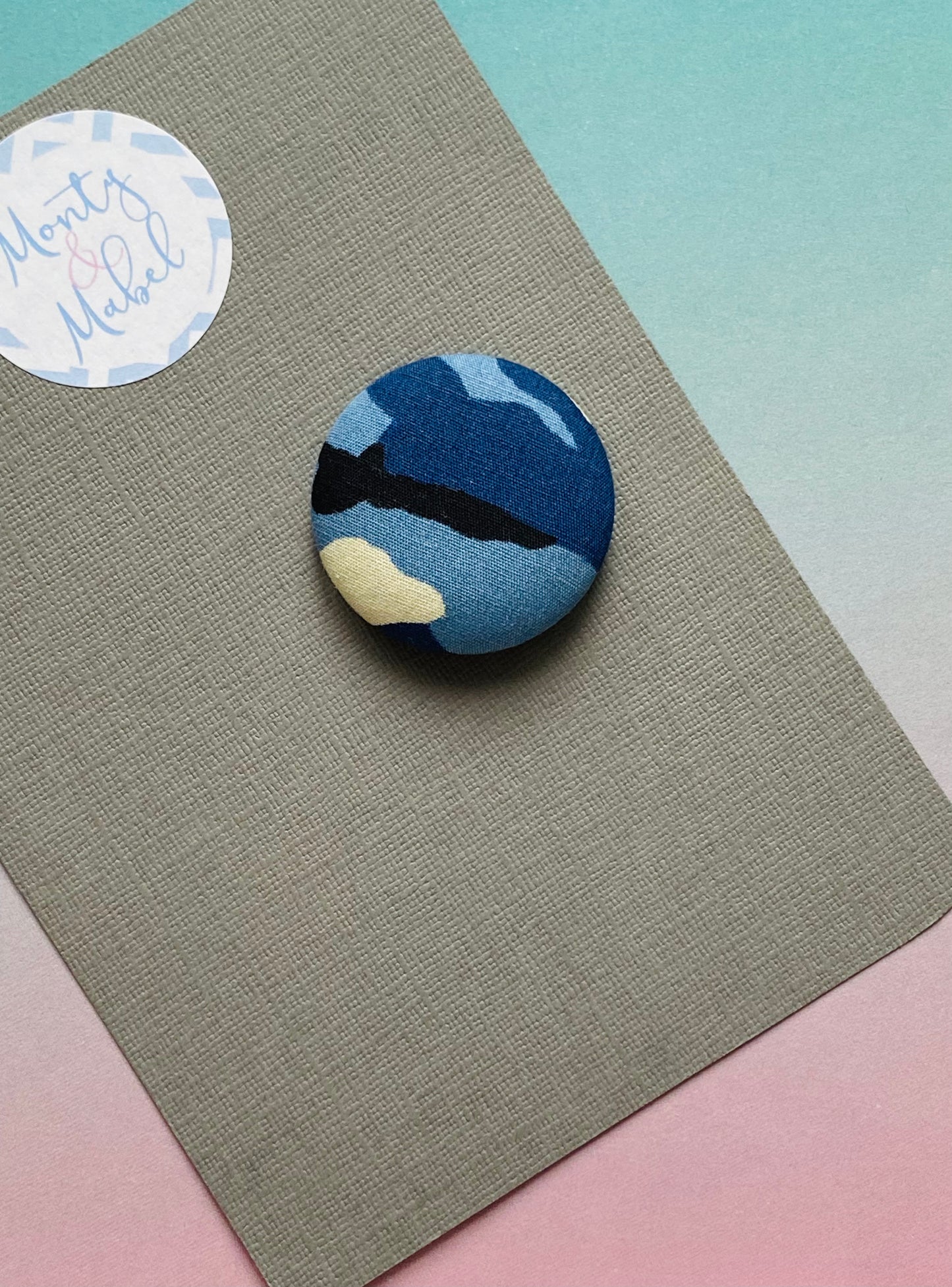 Sale: Blue Camo MEDIUM Bobble (Single)