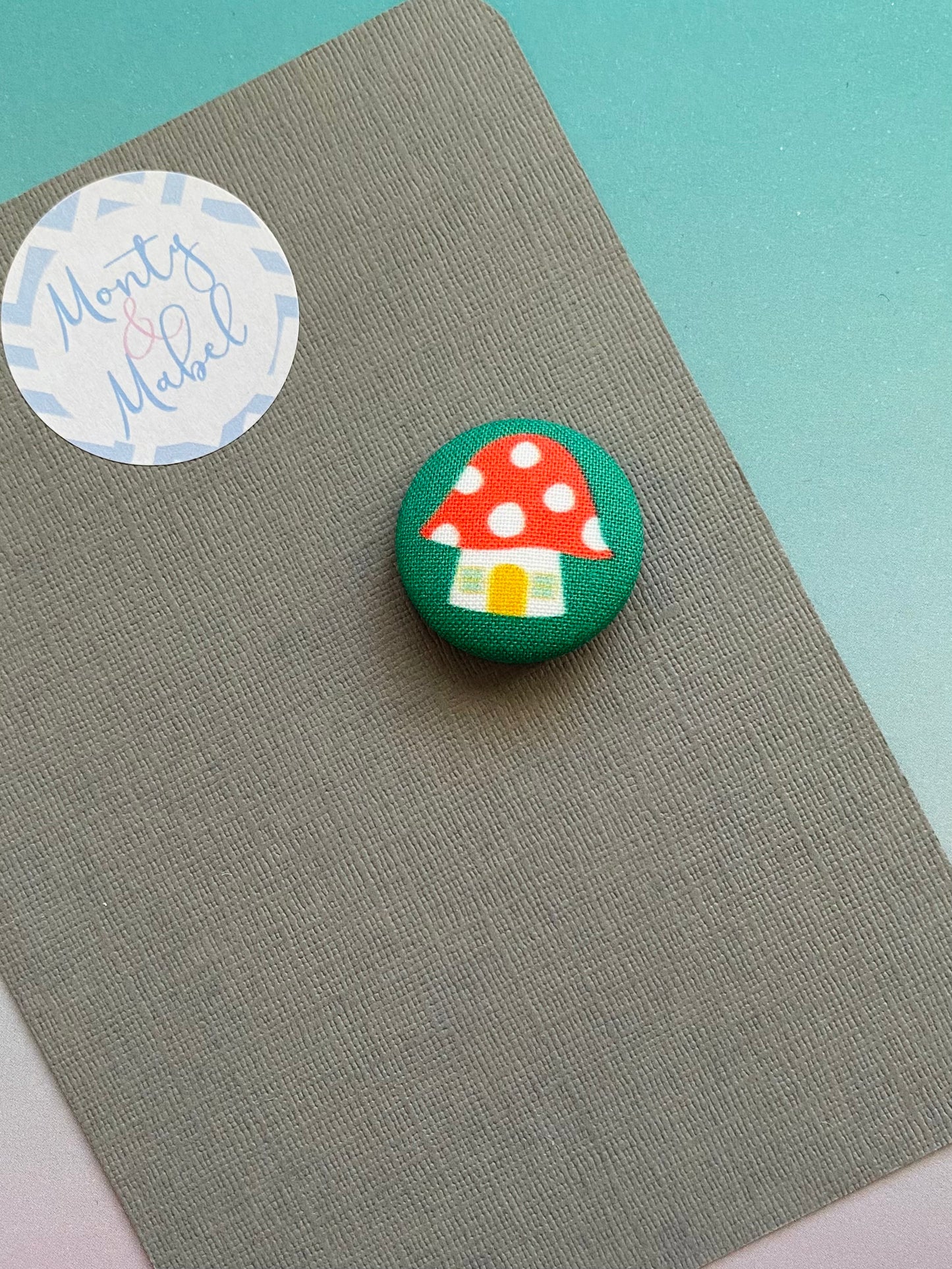 Sale: Toadstool Small Bobble (Single)