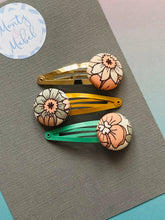 Cheerful Floral - Peach