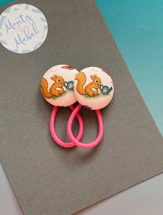 Belle & Boo Spring Garden Squirrel  (Small Bobbles only)