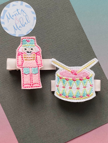 Sale: Nutcracker Felties (Pair)
