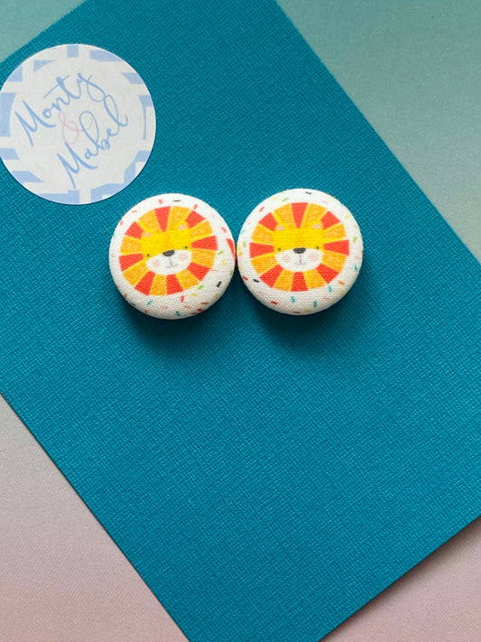 Sale: Lion Small Bobbles (Pair)