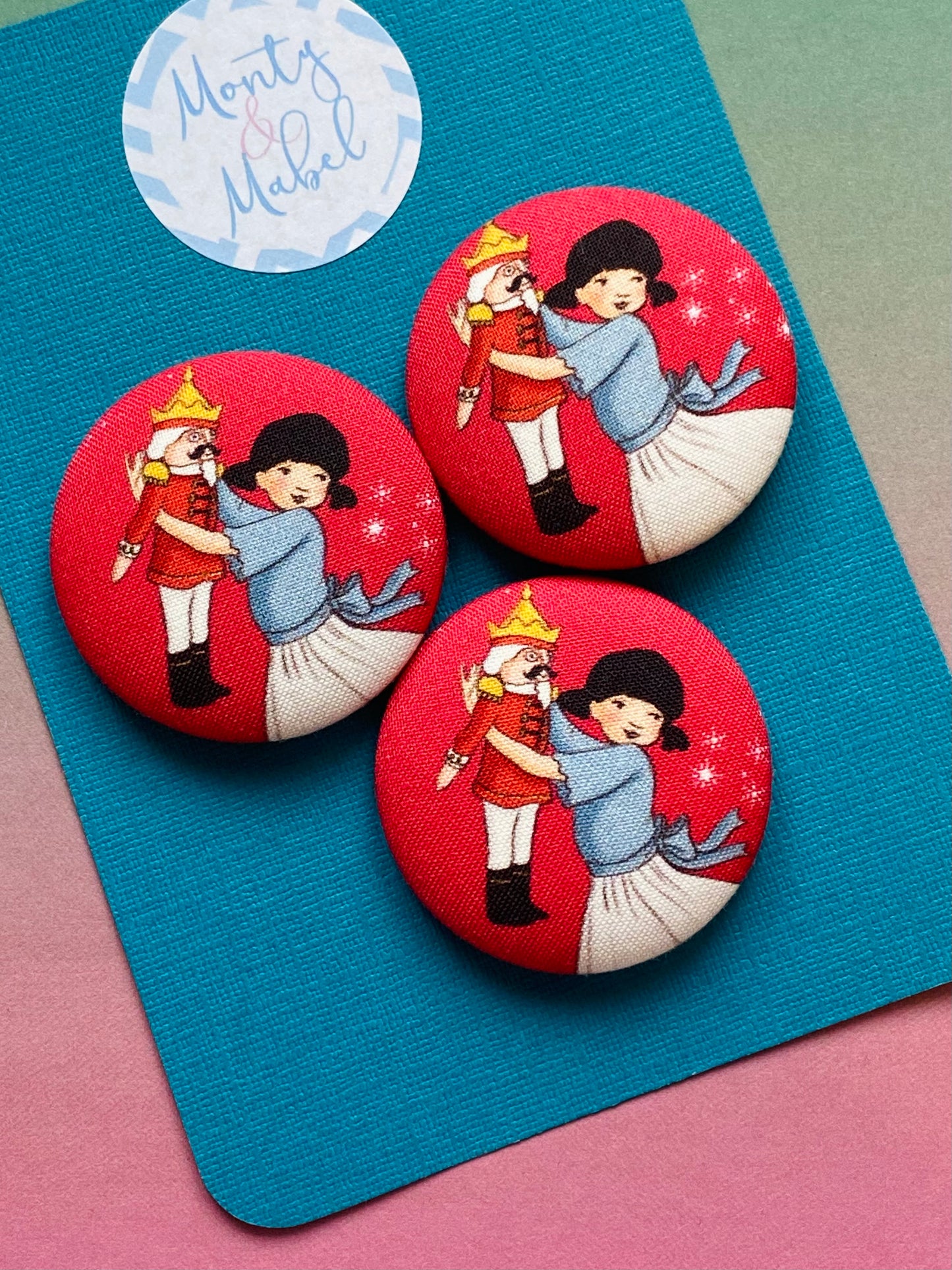 Sale: Clara & Nutcracker Large Bobble (Single)