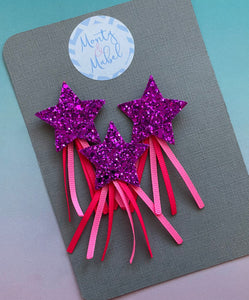 Sale: Hot Pink Star With Ribbons On Clip