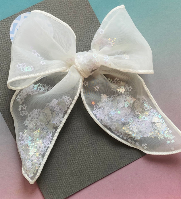 Sale: White Christmas Large Celebration Bow Filled With Glitter