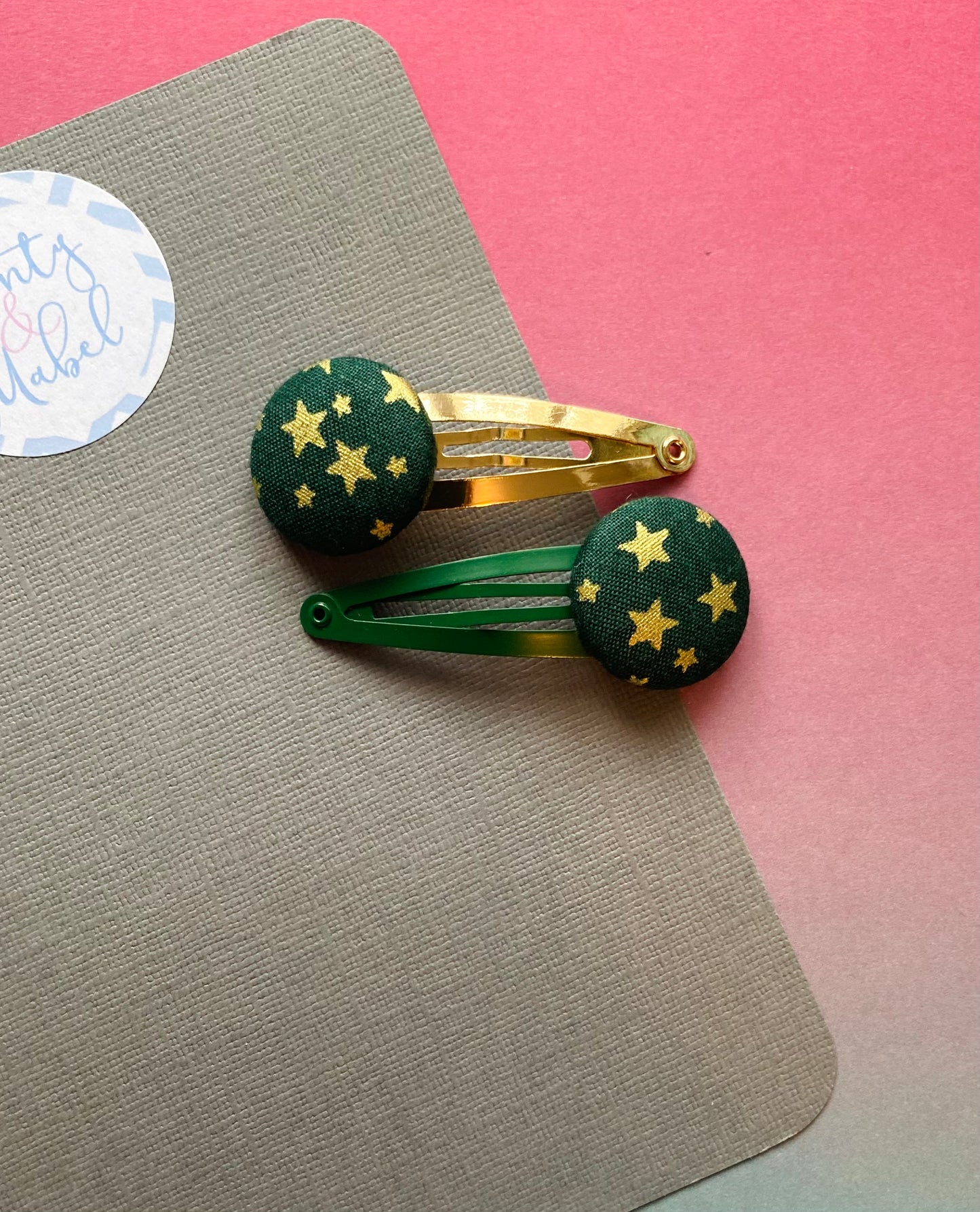 Gold Stars on Dark Green