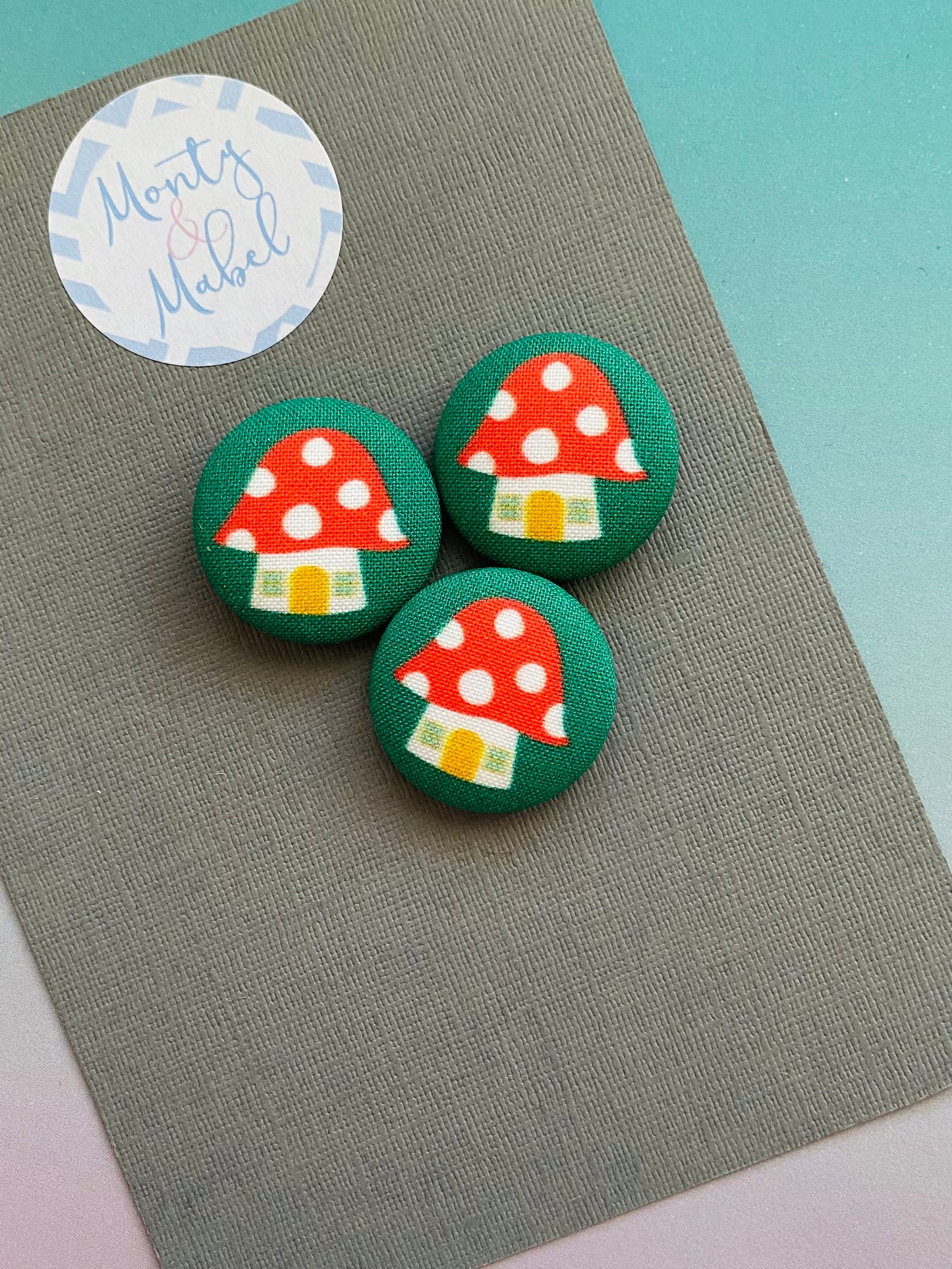 Sale: Toadstool Small Bobble (Single)