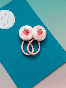 Strawberries on Pale Pink Gingham