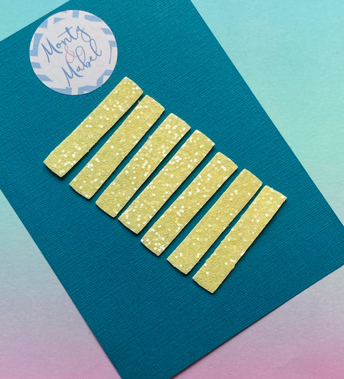 Sale: Pastel Yellow Glitter Plain Fringe Clip