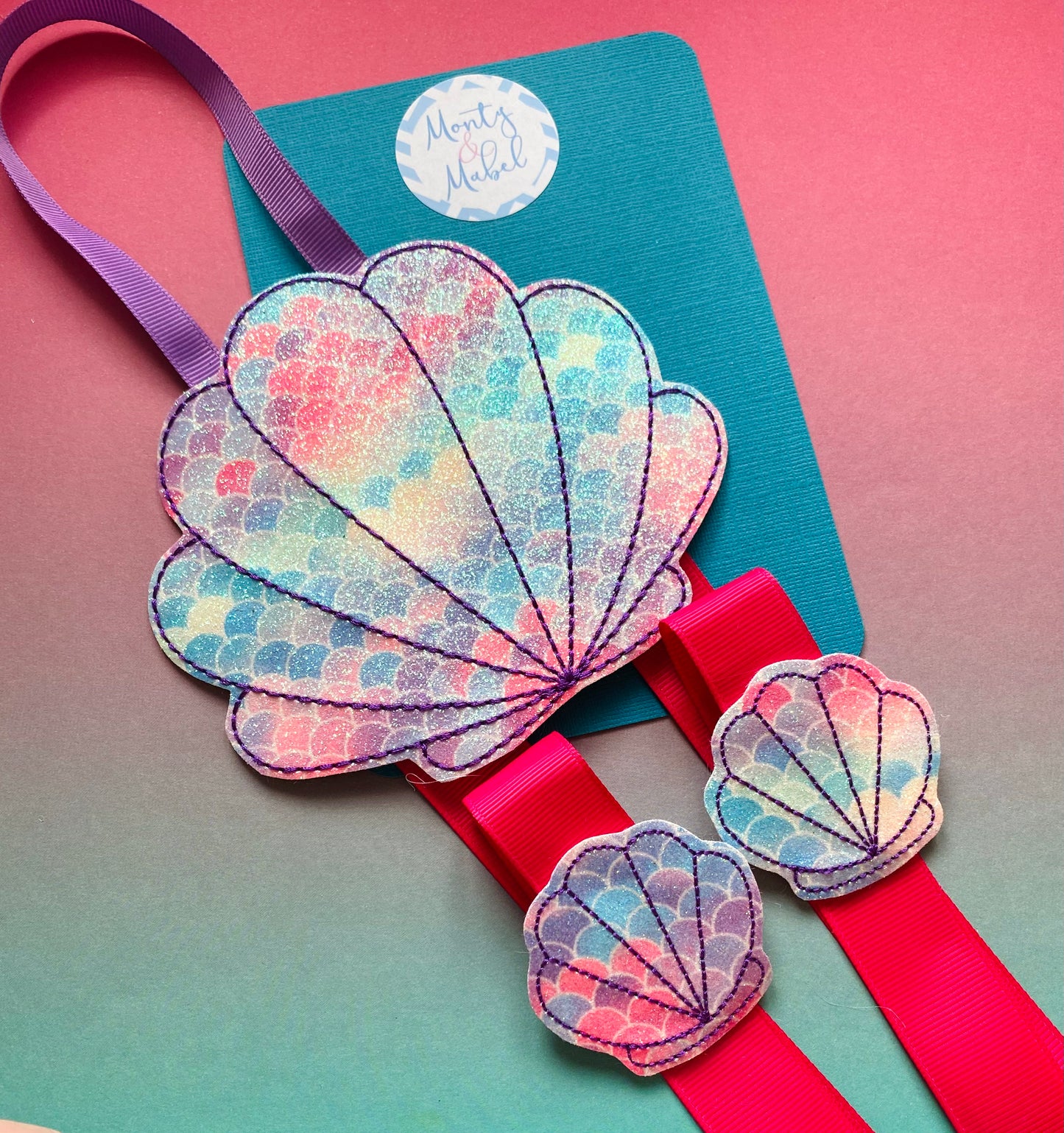 Sale: Mermaid Shell Holder (Double Ribbon)