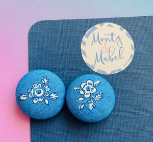 Sale: Traditional Blue Floral Small Bobbles (Pair)
