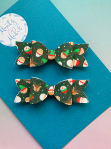 Sale: Christmas Characters Small Bow