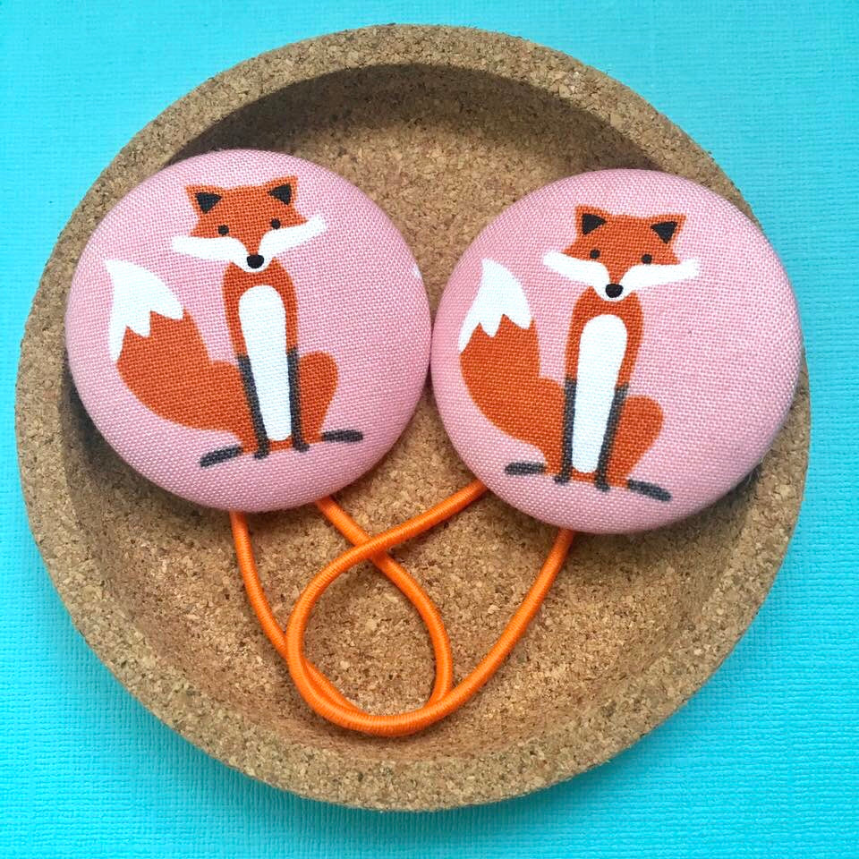 Pale Pink Foxes