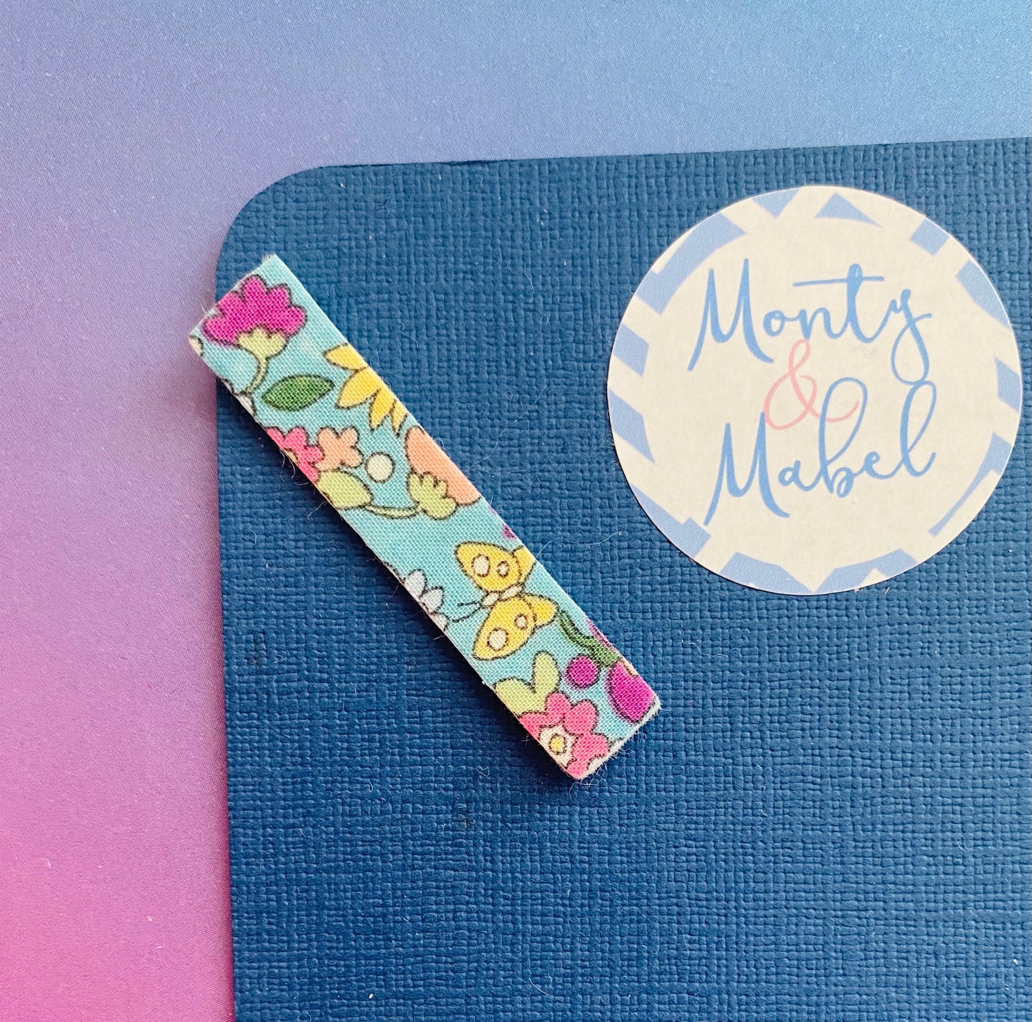 Sale: Turquoise Floral Plain Fringe Clip