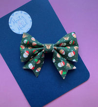 Sale: Christmas Violet Bow