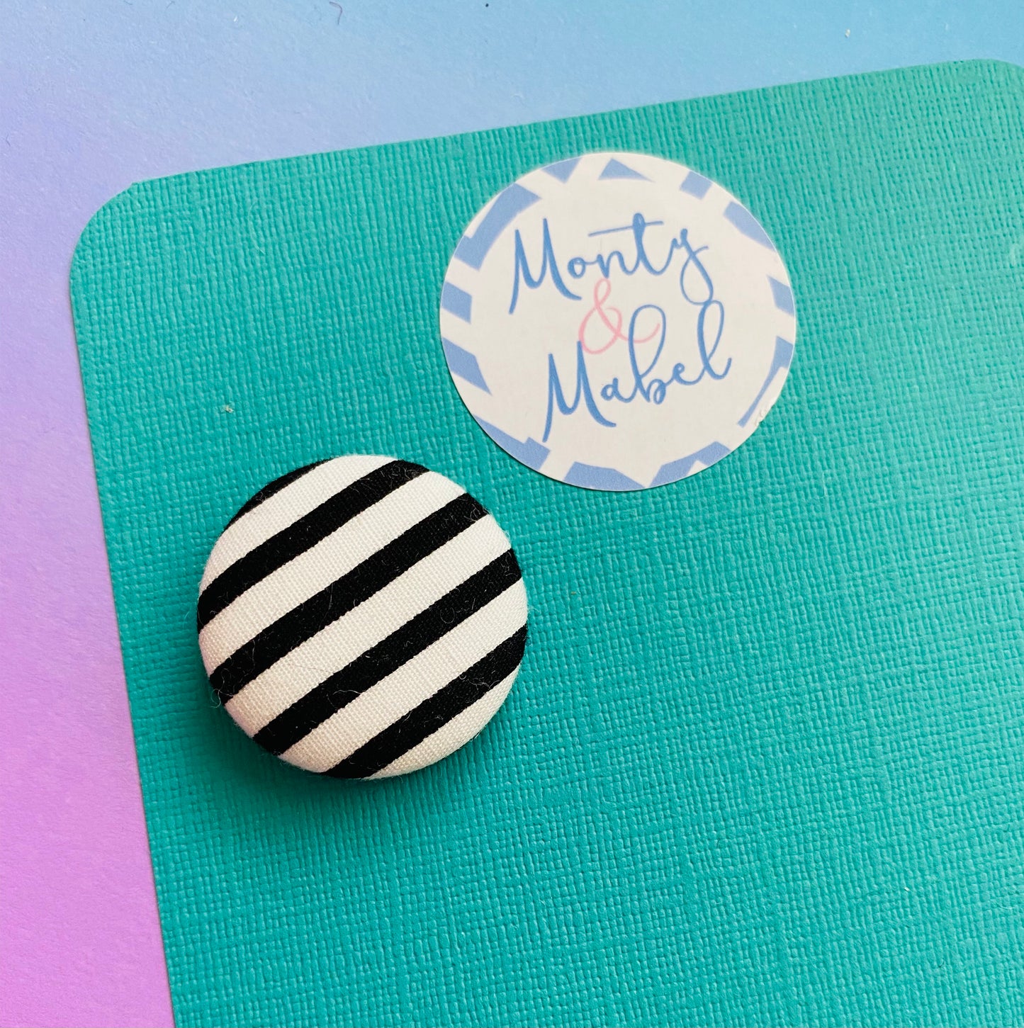 Sale: Black & White Stripes Small Bobble (Single)