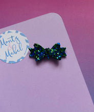Sale: Peacock Glitter Diddy Bow Fringe Clip